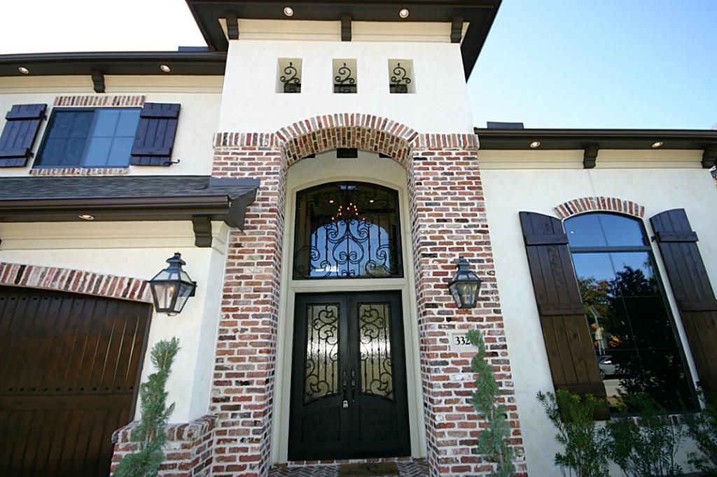 Stucco and brick exterior painting