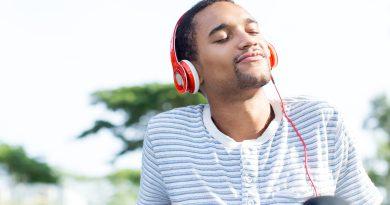 5 Mind-Blowing Facts About How Music Influences Your Mood-min-1