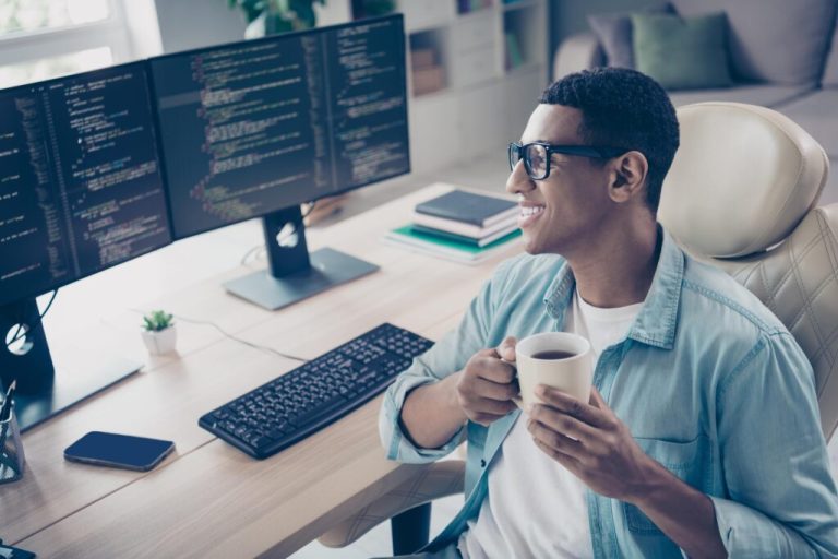 Top Reasons to Choose Techloria Online Courses for Your Tech Career