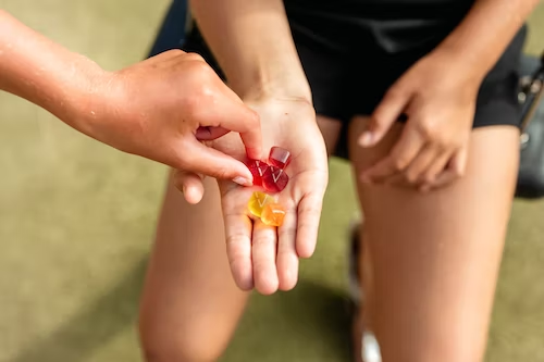 5 Things to Know About CBD Gummies Before 2022 Ends