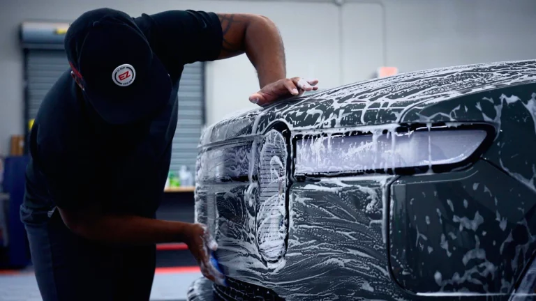 Top Benefits of Choosing Ceramic Coating for Cars from Experts