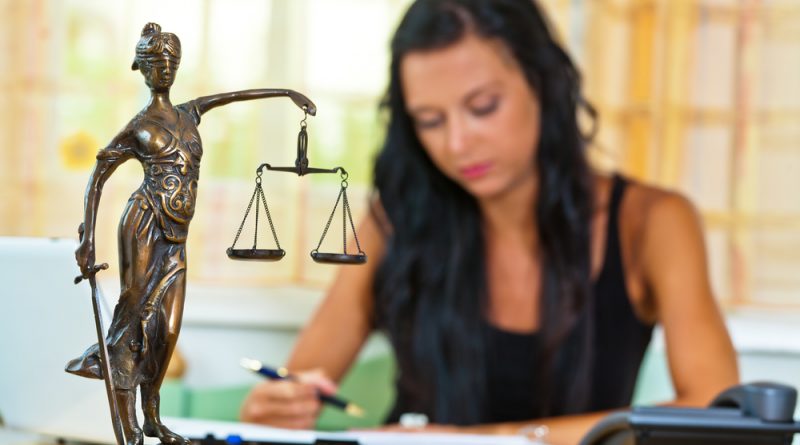 6 Things to Consider Before Meeting with a Criminal Defense Attorney