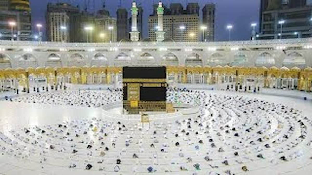 Easter Umrah Packages