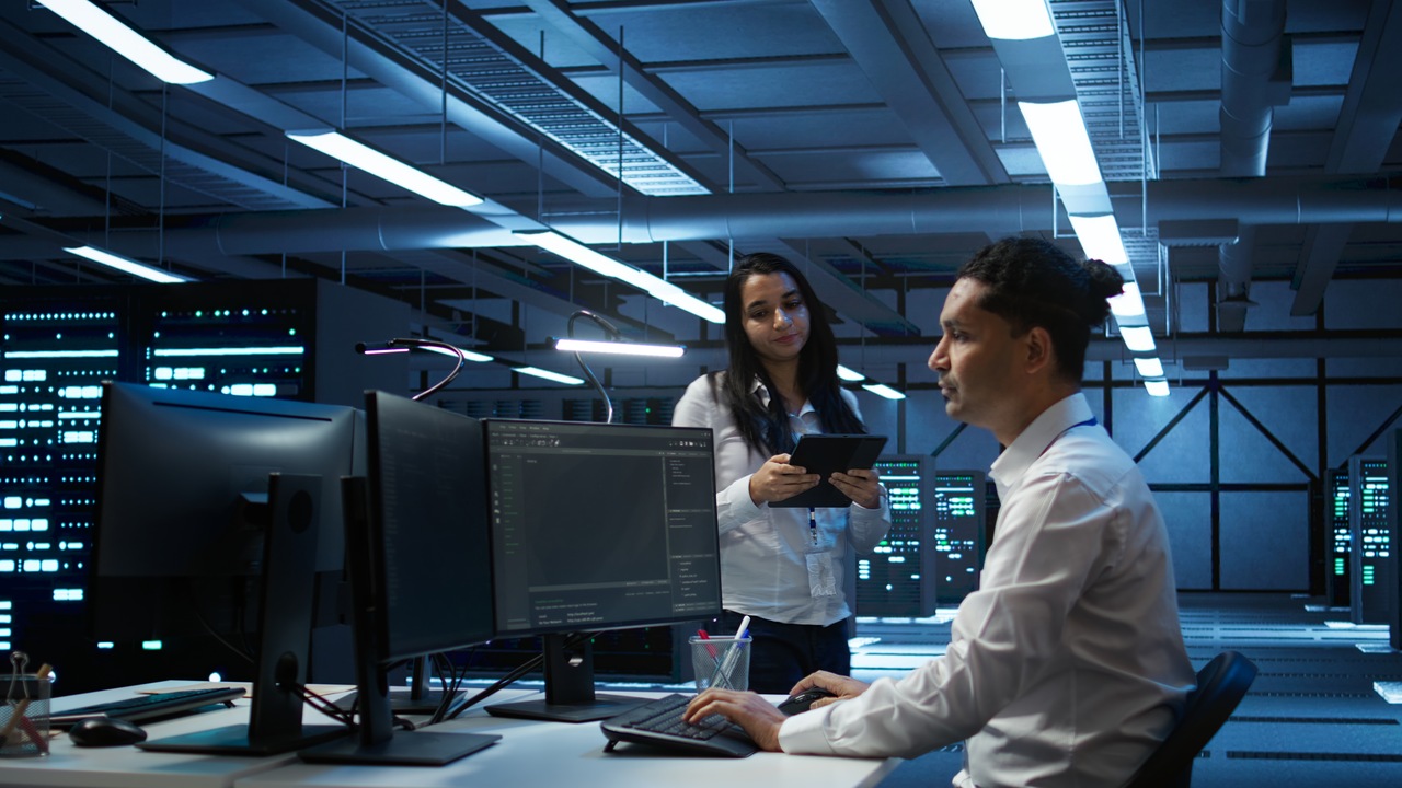 How Cloud Security Solutions and Endpoint Security Solutions Work Together to Strengthen Modern Cybersecurity