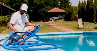 Pool Maintenance Services In Woodlands Tx