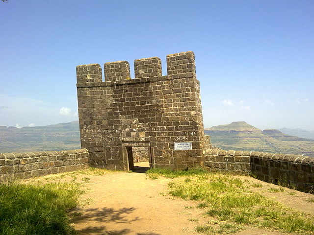 Shivneri Fort
