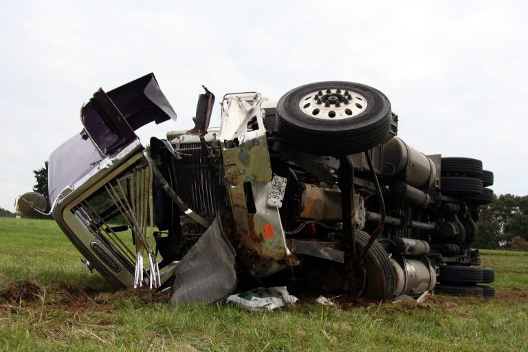 Common Causes of FedEx Truck Accidents in Texas