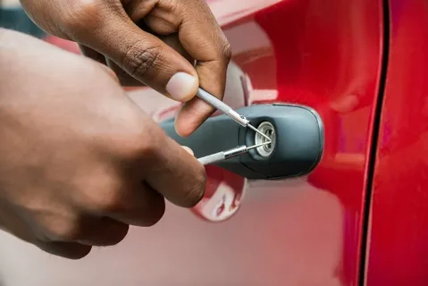 What Bakersfield Experts Handle Car Door Lock Repair and Key Keys