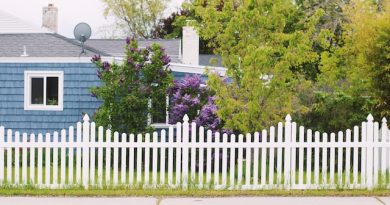 RIGHT FENCE FOR YOUR HOME