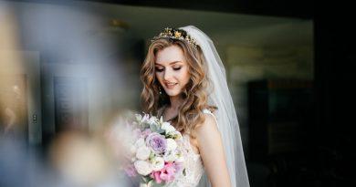 The ultimate guide to styling your Wedding Wigs