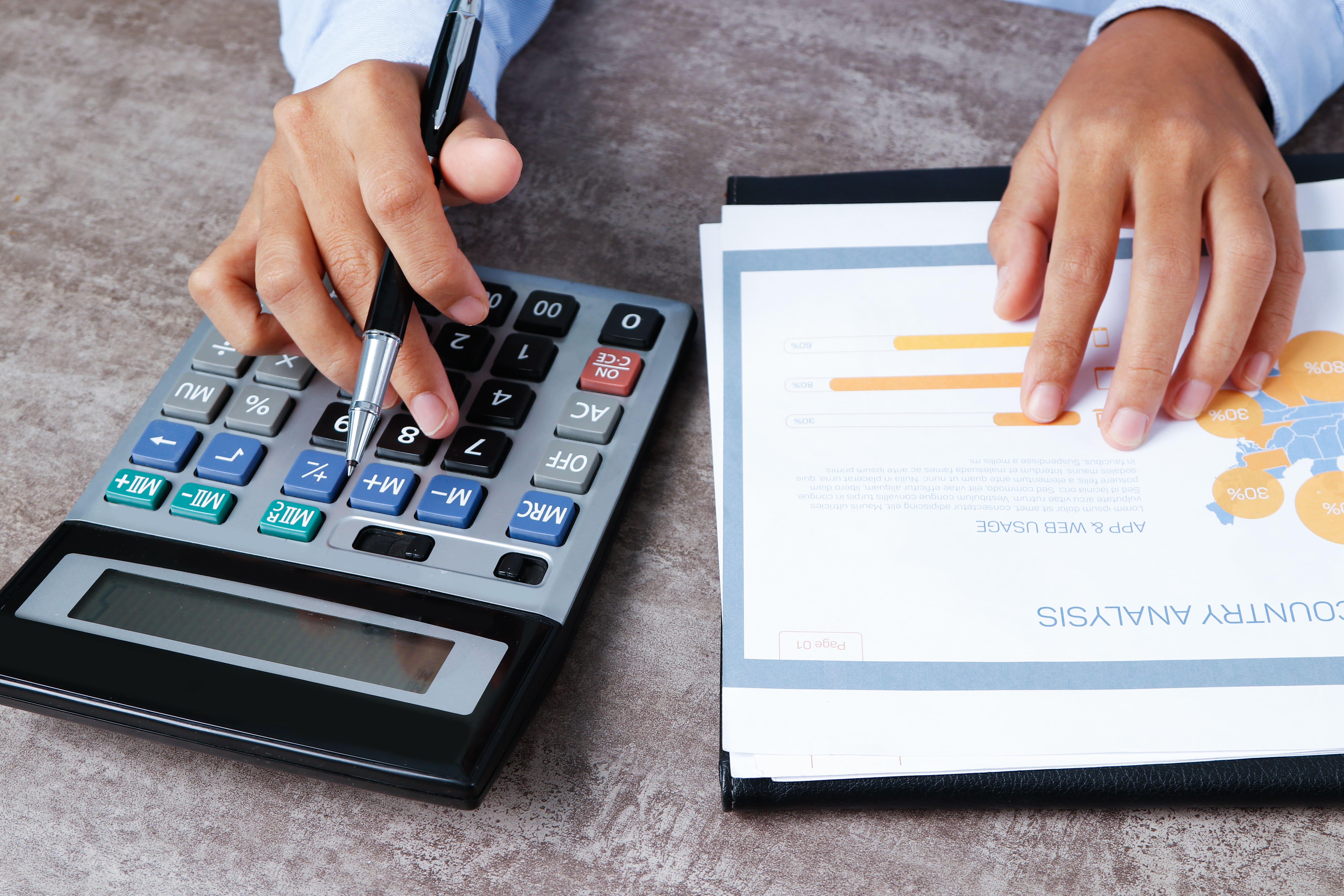 How to Use a Payroll Accrual Calculator to Master Your Finances