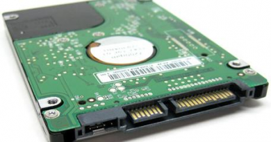 difference between a SATA and an IDE hard drive