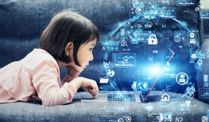 How Technology is Transforming Personal Branding and Education in India