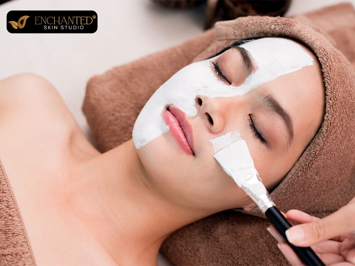 facial treatments Service