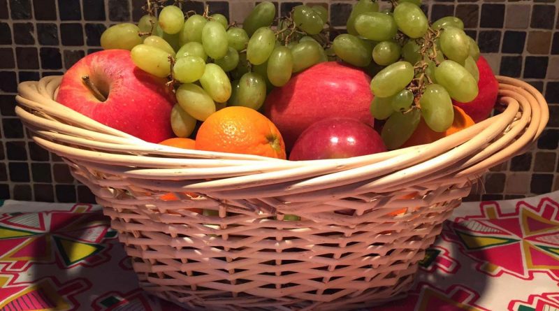 fresh fruit baskets