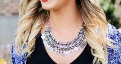 Benefits of Wearing Silver Necklaces with Your Outfits