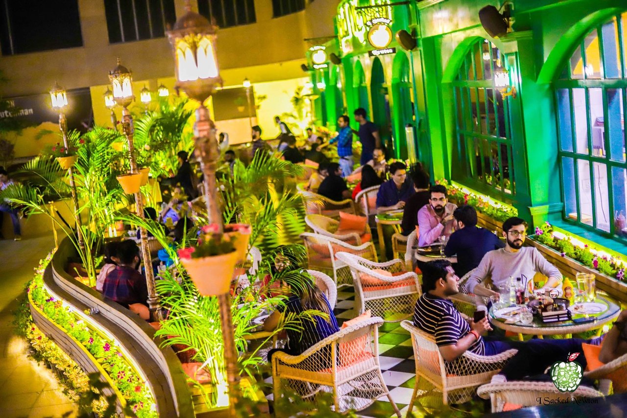 Fine Dine Restaurant in Noida