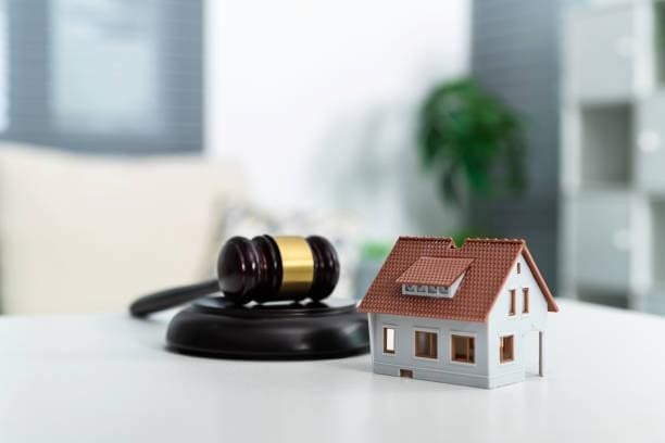 real estate lawyer