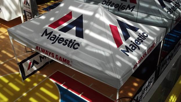 How Local BBQ Companies and Festivals in Kansas City, MO Depend on SplashTents, Inc. for Branded 10x10 BBQ Canopy Tents