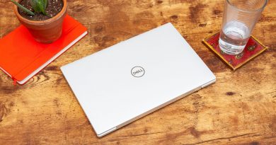 How to Choose Laptop for Students in 2022? (Essential Tips)