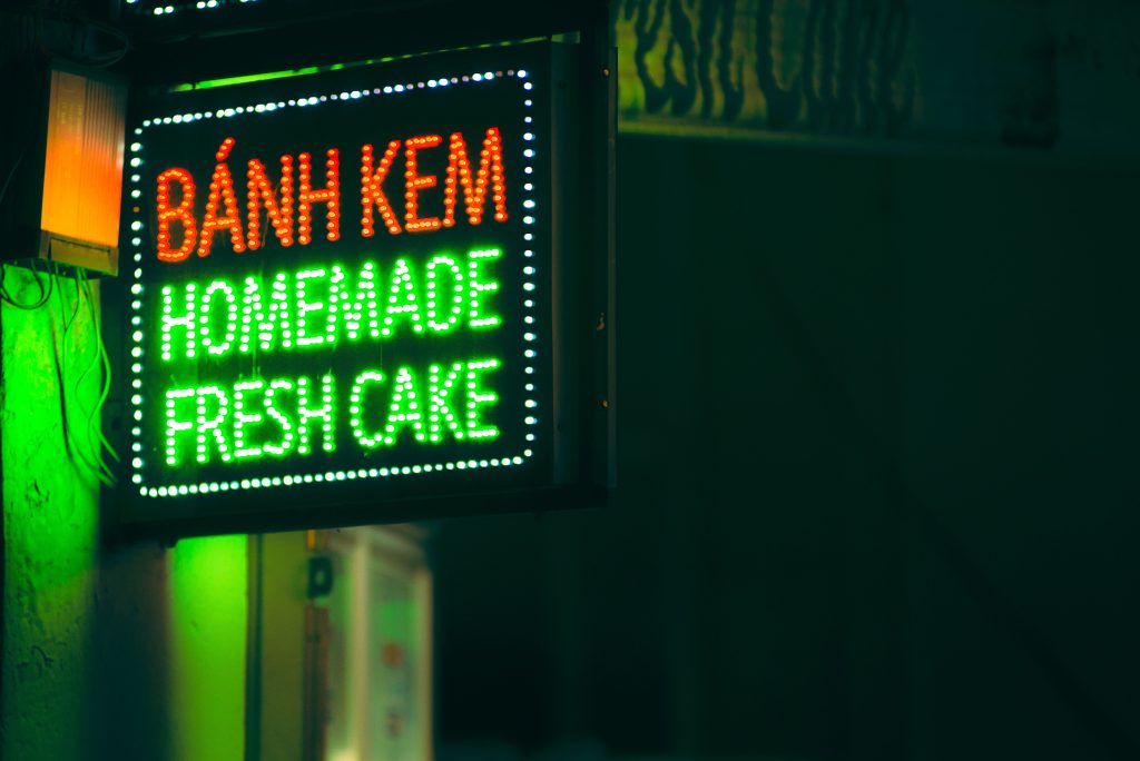 LED outdoor signs in Tampa for enhanced business visibility
