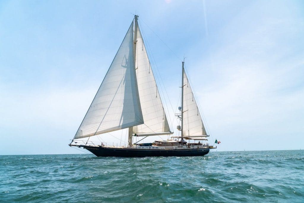 renta-de-yates-de-lujo-en-puerto-vallarta