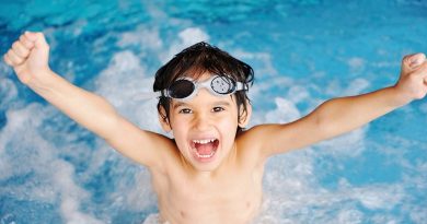 Top 7 Tips to Teach Swimming to Kids