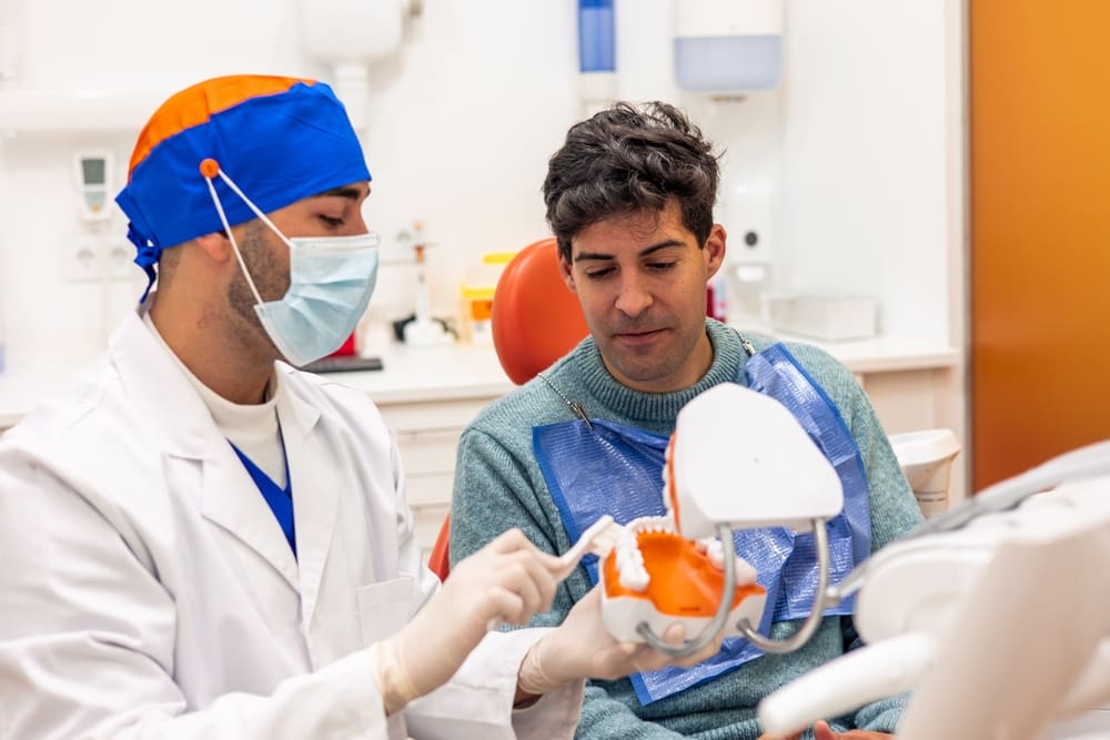 the right way to brush and floss for healthy teeth and gums