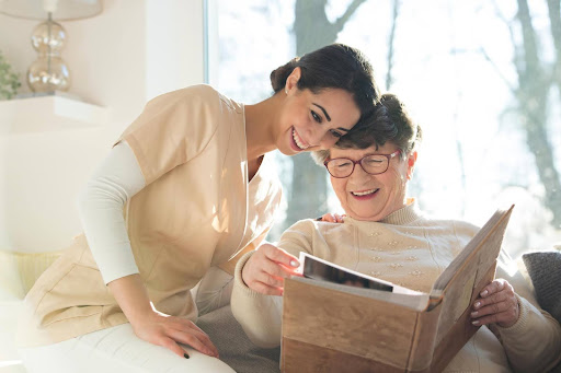 Complete Memory Support Solutions for Seniors Living with Dementia