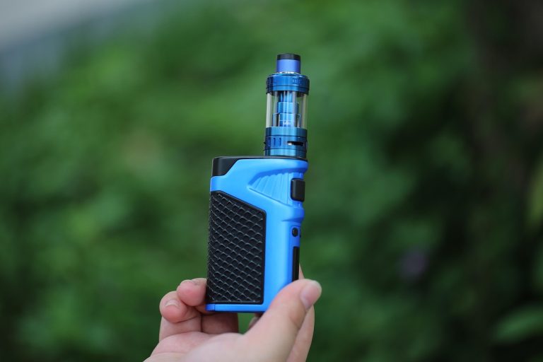 Blackberry Vape Juices With Deep Flavor