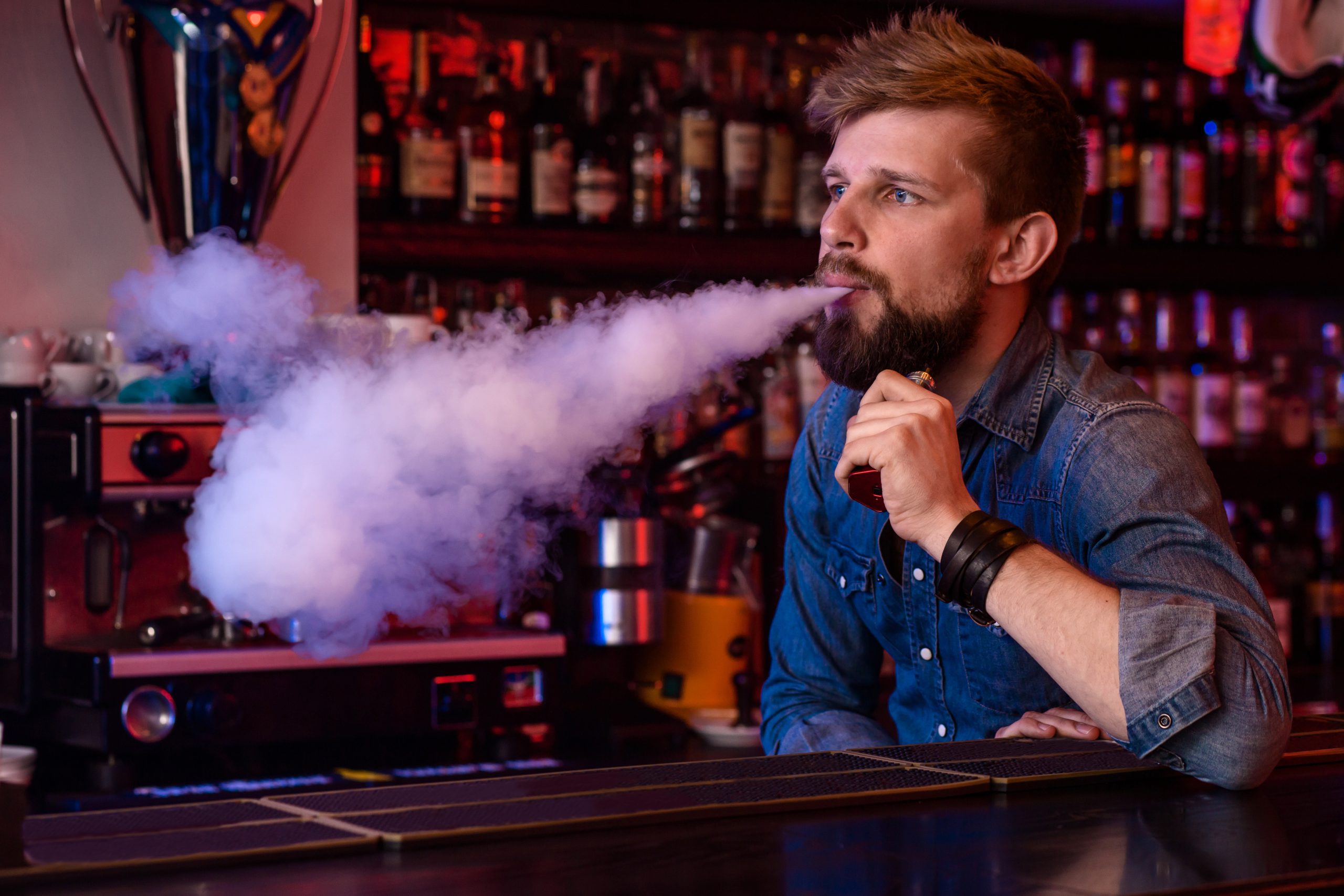 Dubai\’s Ultimate Vape Haven: Elevate Your Smoking Experience Dubai\’s Ultimate Vape Haven: Elevate Your Smoking Experience