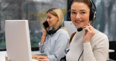 Inbound Call Center Vs Outbound Call Centers ( Customer Dealing)